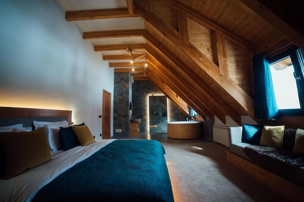 Hotel Kulla E Bajraktarit Boge 4*,  Albania
