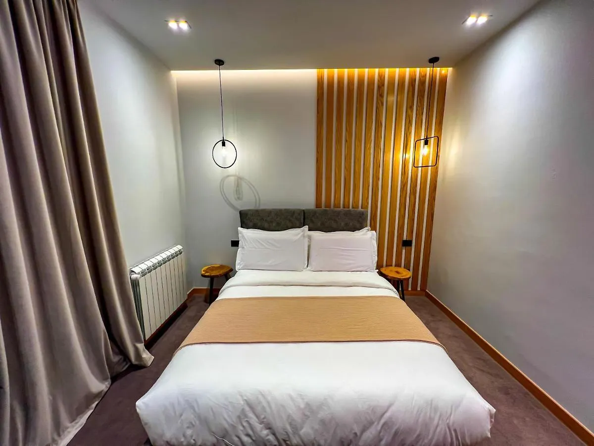 Hotel Kulla E Bajraktarit Boge