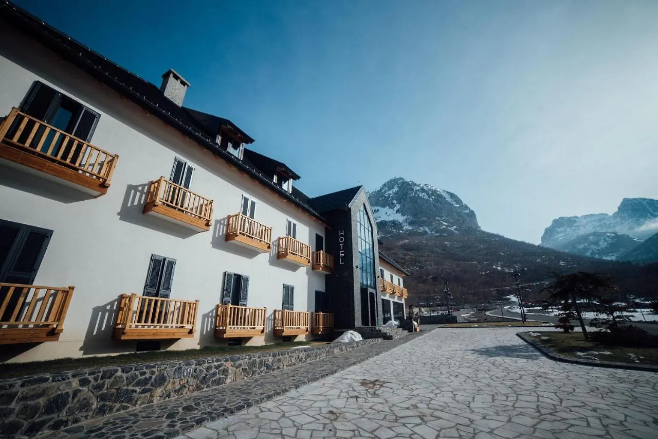 Hotel Kulla E Bajraktarit Boge Albanien