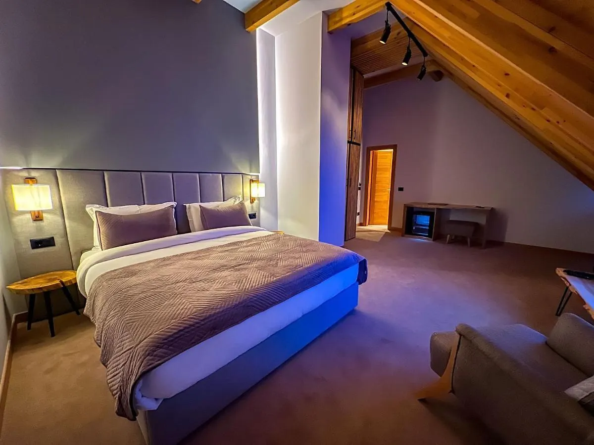 Hotel Kulla E Bajraktarit Boge Albanien